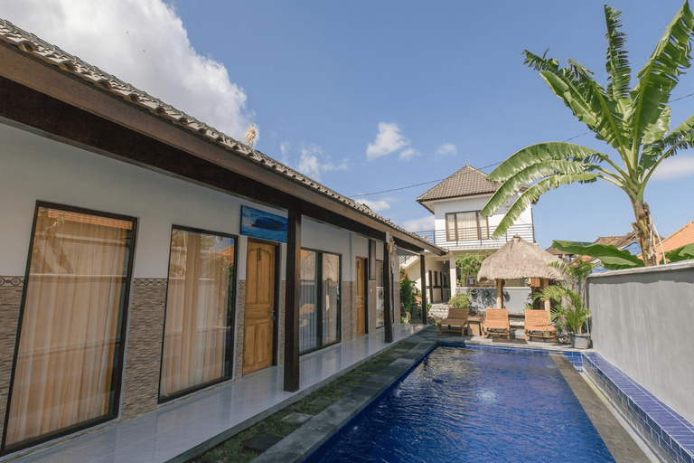 Pluto House, Badung
