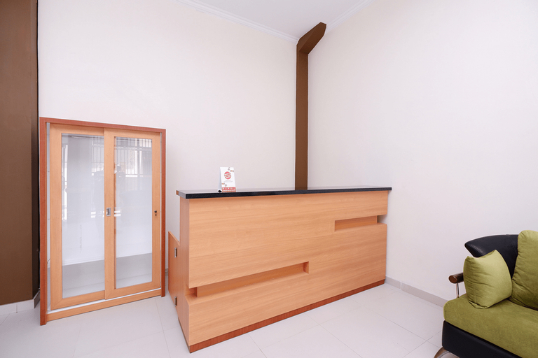 Public Area 3, OYO 1506 Shabrina 2 Syariah, Solo