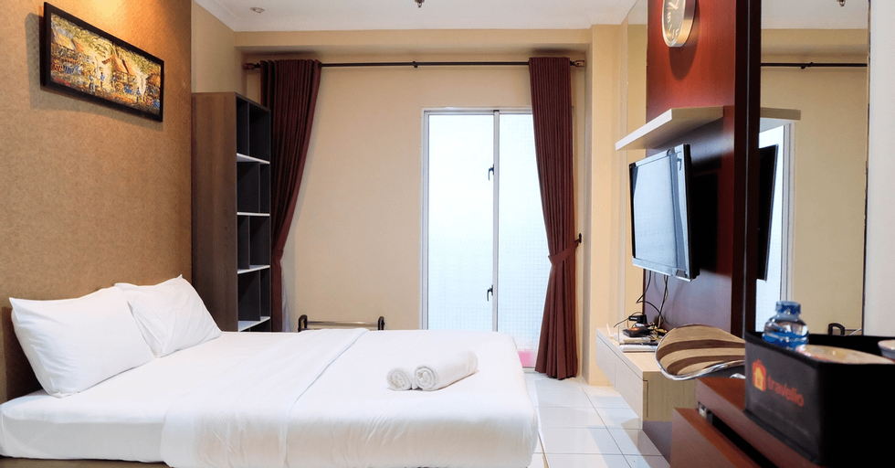 Exterior & Views 2, Comfy Studio Signature Park Apartment By Travelio, South Jakarta
