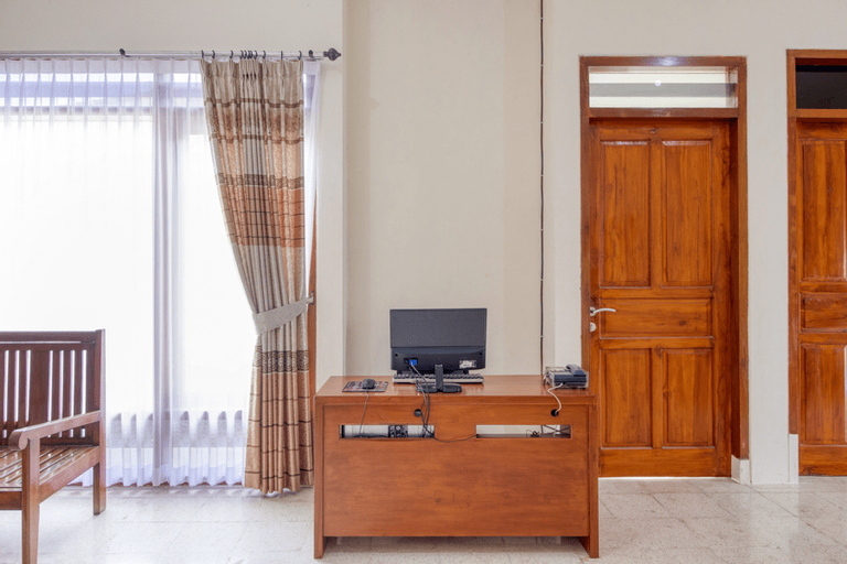 Exterior & Views 3, RedDoorz near Universitas Gajah Mada, Sleman