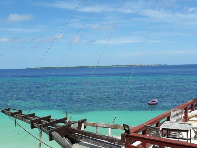 Anda Beach Hotel, Bulukumba