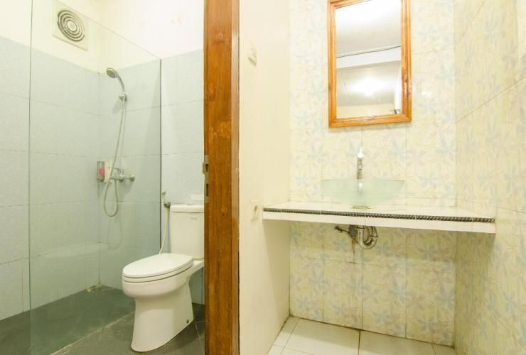 Hasanah Buring Guest House, Malang