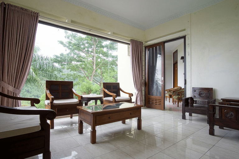 Others 5, RedDoorz Syariah near Ngade Lake Ternate, Ternate