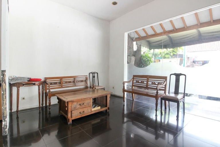 Public Area 3, RedDoorz near RS Sarjito Yogyakarta 2, Sleman