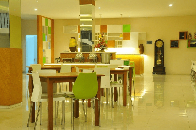 Others 3, Aster Hotel, Malang