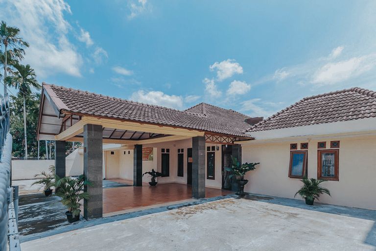 KoolKost near RS USU Medan, Medan