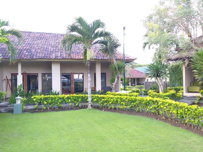 Tropical Beach Resort, Sumbawa Barat