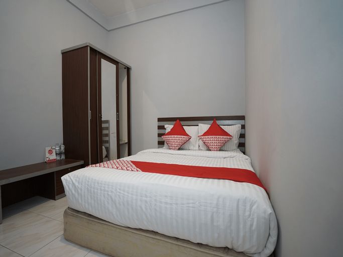 OYO 1333 Costarina, Palembang