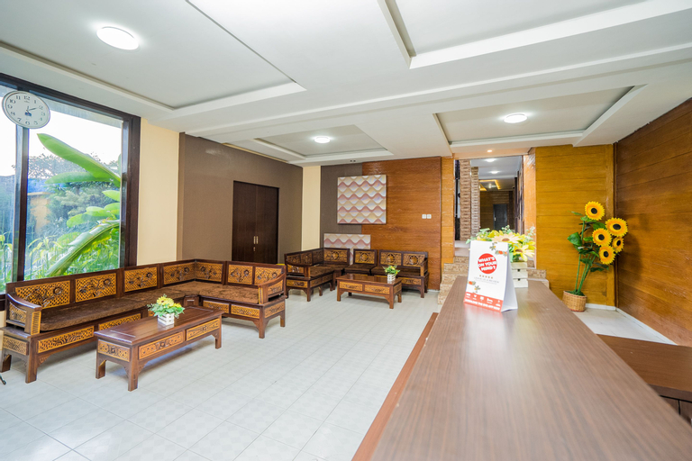 OYO 564 Bunga Matahari Guest House and Hotel, Malang
