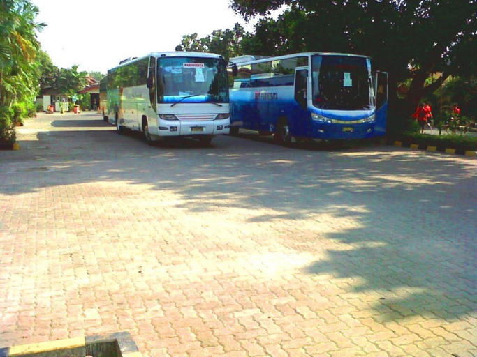 Public Area 13