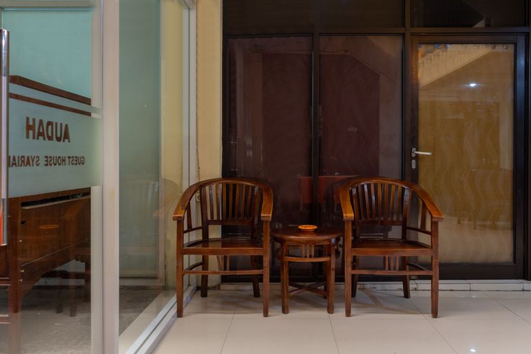 OYO 989 Audah Guesthouse Syariah, South Jakarta