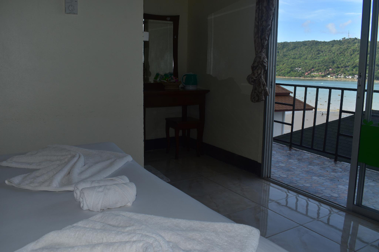 Phi Phi Beach Front Resort, Muang Krabi
