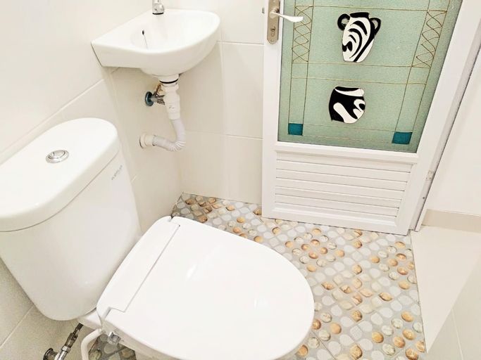 RoomMe Karang Anyar Comfort Zone, Central Jakarta