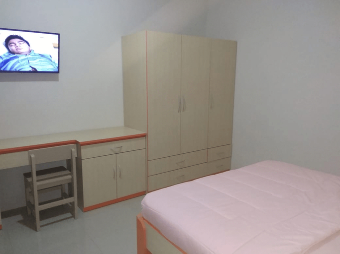 Others 5, Griya Saridana, Malang