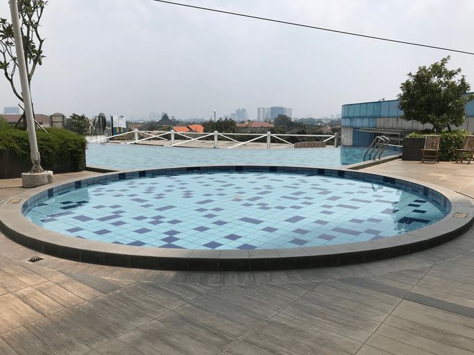 Sport & Beauty 3, Budget Studio Apartment at Cinere Bellevue Suites By Travelio, Depok