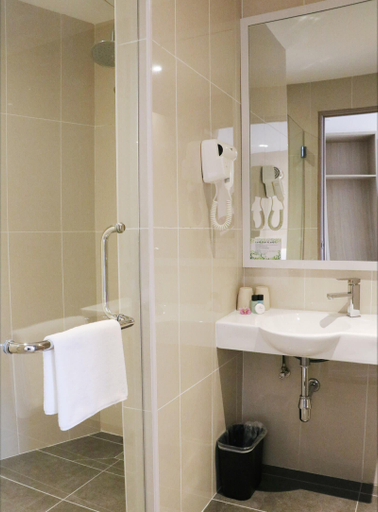 Pacific Express Hotel Chinatown - Bathroom