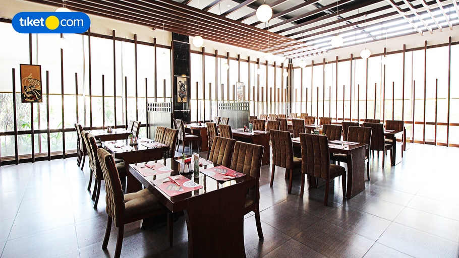 Food & Drinks 4, Asialink Premier, Karawang