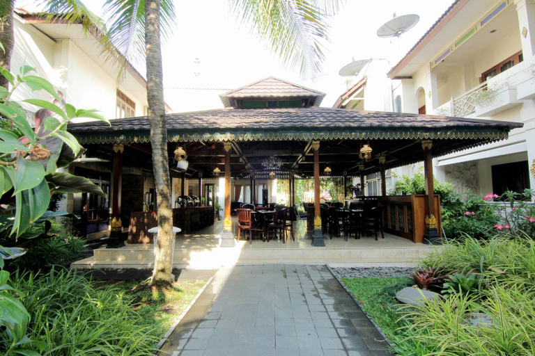 Exterior & Views 2, Hotel Indah Palace Yogyakarta, Yogyakarta