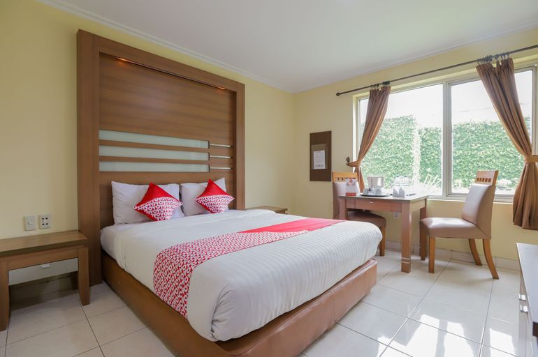 OYO 918 Hotel Senen Indah Syariah Near Rs Darmais, Central Jakarta