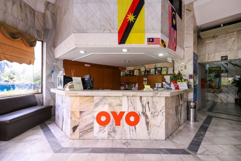 OYO 1007 Grand Supreme Hotel, Kuching
