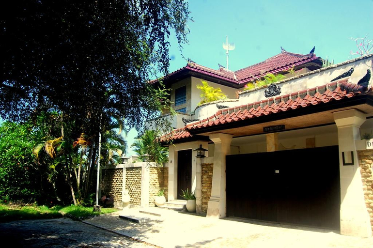 Exterior & Views, Villa Tentram Puri Gading, Badung