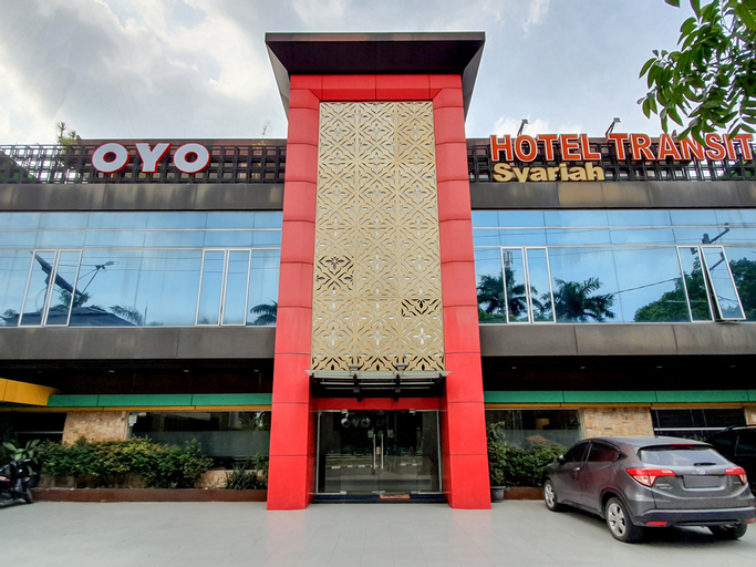 OYO 996 Hotel Transit, Medan