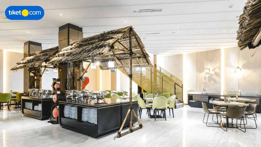 Forriz Hotel Yogyakarta - Food & Drinks