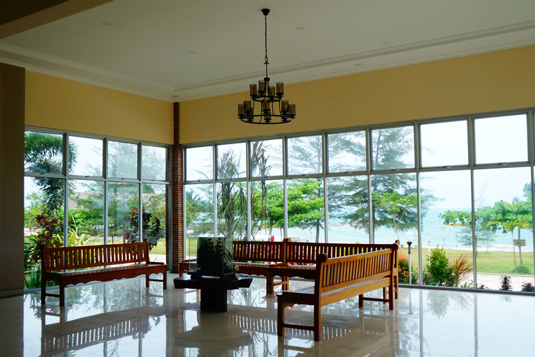 OYO 399 Kelayang Beach Hotel, Belitung