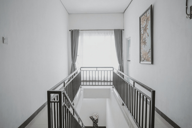 Public Area 2, RedDoorz Syariah @ Lampung Walk, Bandar Lampung