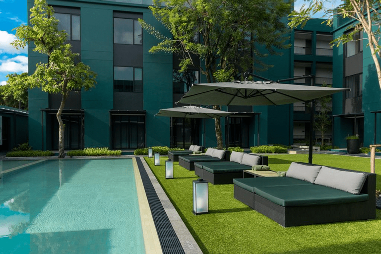 Sport & Beauty 2, Theatre Residence, Phra Nakhon