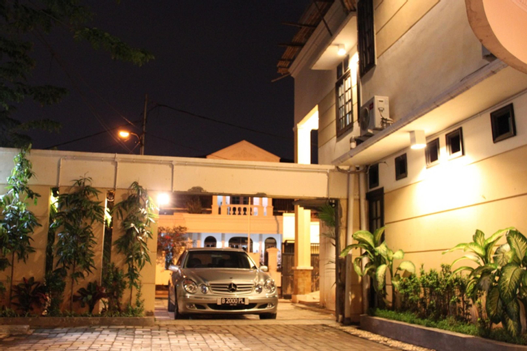 Lagura Residence Guest House, Central Jakarta