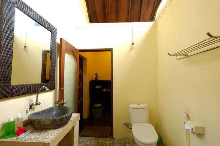 Bathroom 5, Salim Resort Gili Air, Lombok