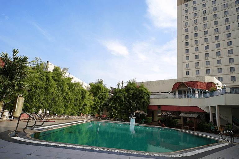 Capital O 1963 Hotel The New Benakutai, Balikpapan