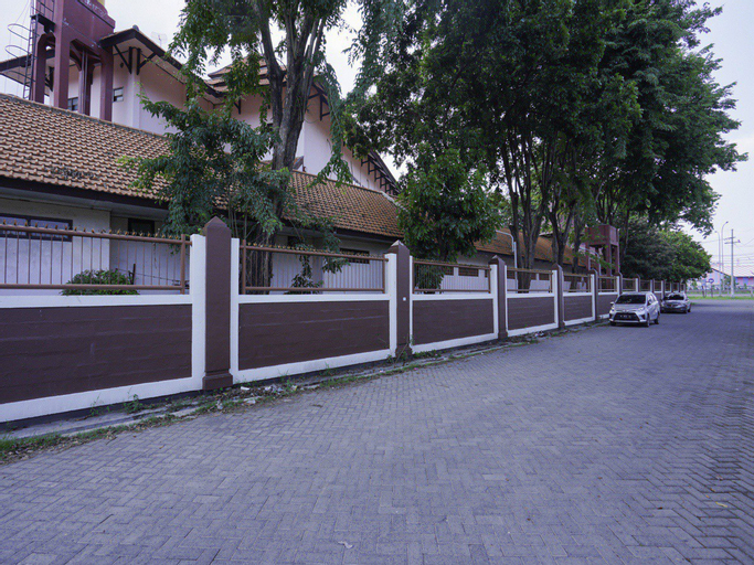Others 5, OYO 1367 Banuwa Residence Syariah, Surabaya