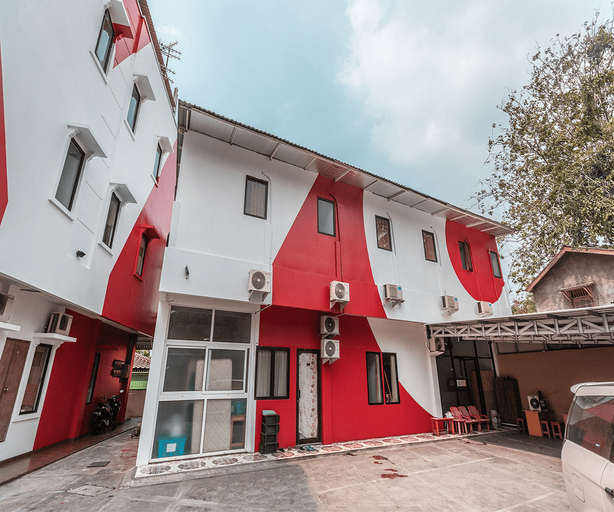 OYO 866 Idola Residence Near Rs Grha Kedoya, West Jakarta