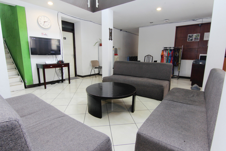 Exterior & Views 4, Saidah Guest House, Bandung