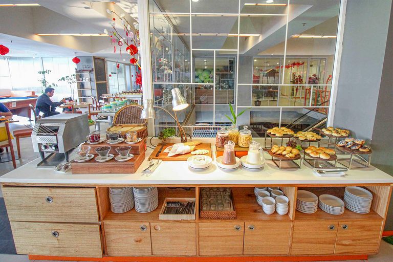HARRIS Hotel Pontianak, Pontianak