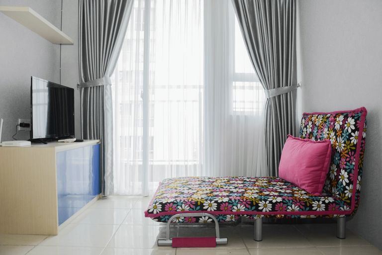 Exterior & Views 1, Comfortable 2BR Apartment at Taman Melati Margonda By Travelio, Depok
