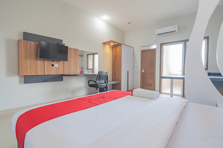 Bedroom 8