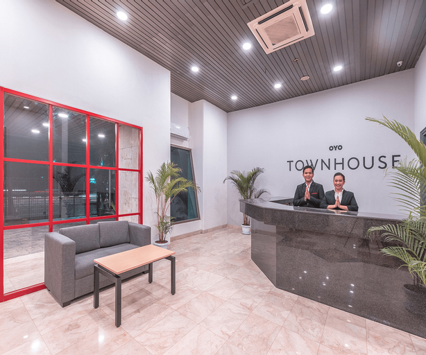 Public Area 3, OYO Townhouse 2 Hotel Gunung Sahari, Central Jakarta