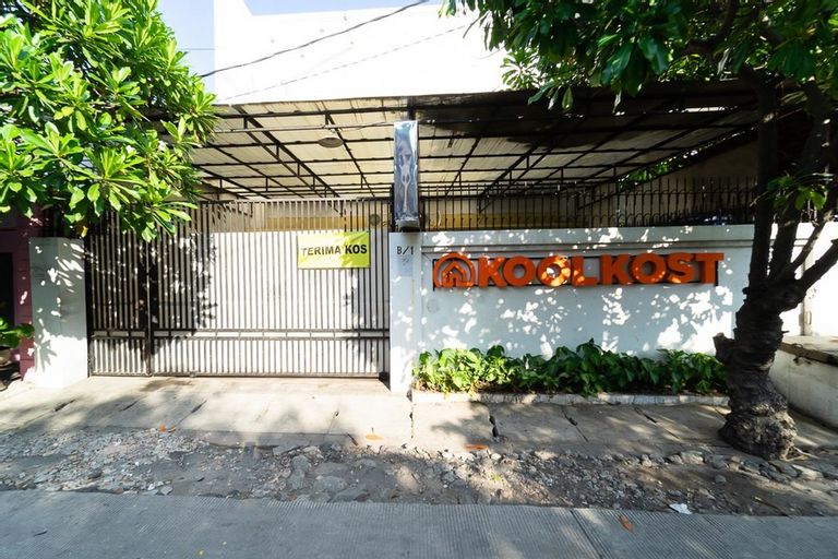 KoolKost Syariah near STIE Trianandra (Minimum 6 Nights), Jakarta Utara