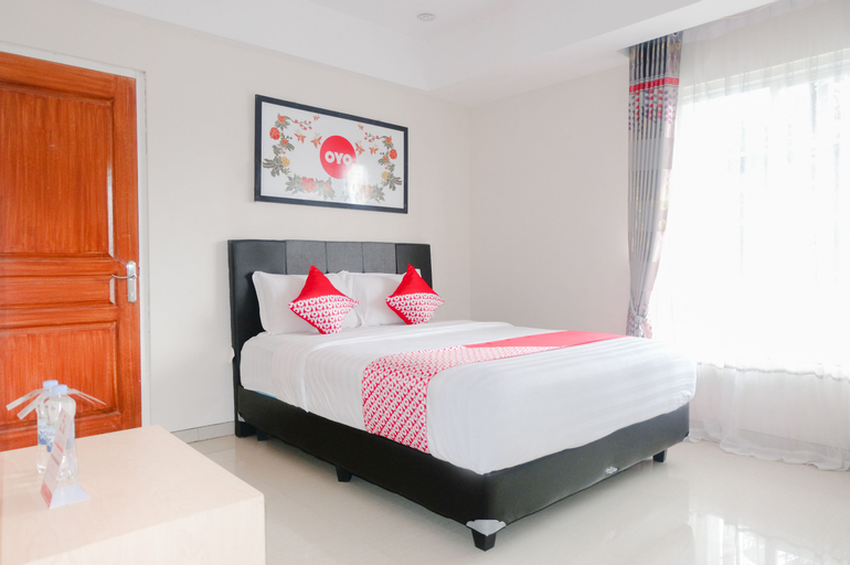 OYO 696 Hasanah Guest House Syariah De Saphire, Malang