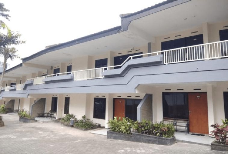 Nirwana Hotel & Convention Batu, Malang