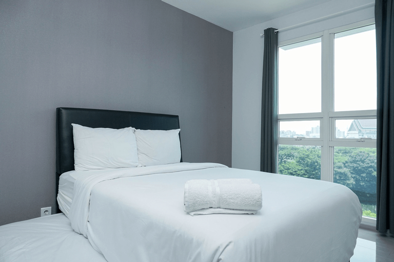 1BR Comfy Apartment at CitraLake Suites By Travelio, Jakarta Barat