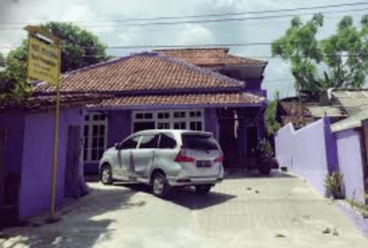 Villa Ungu Karang Hawu, Sukabumi