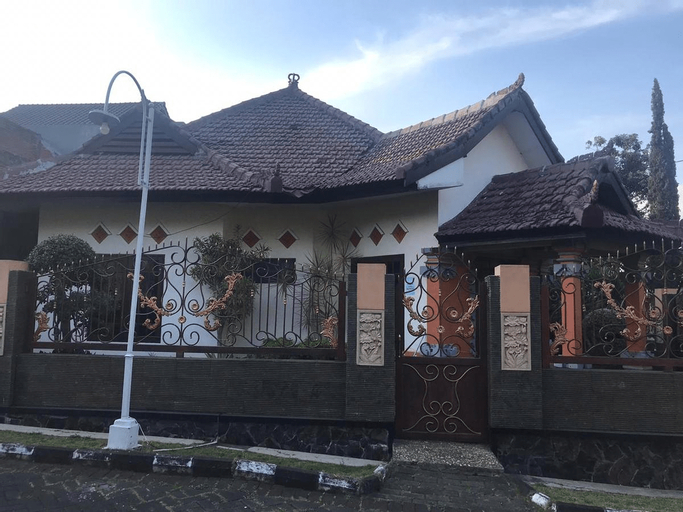Homestay Bukit Shofa Syariah, Malang