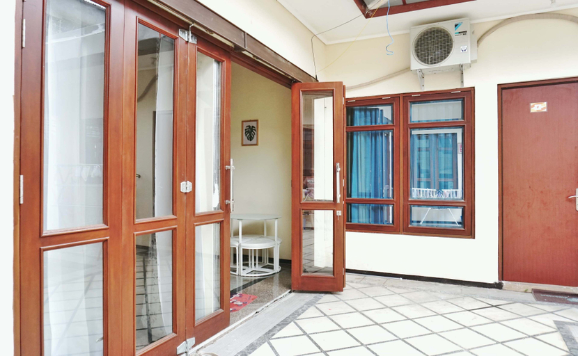 Public Area 3, Chill-inn Kertajaya Syariah, Surabaya