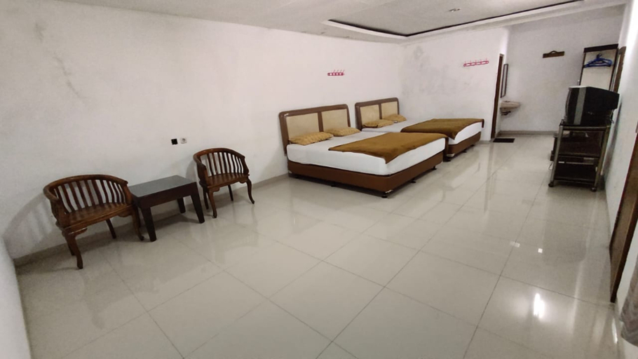 Others 2, Padasuka Hotel, Bandung