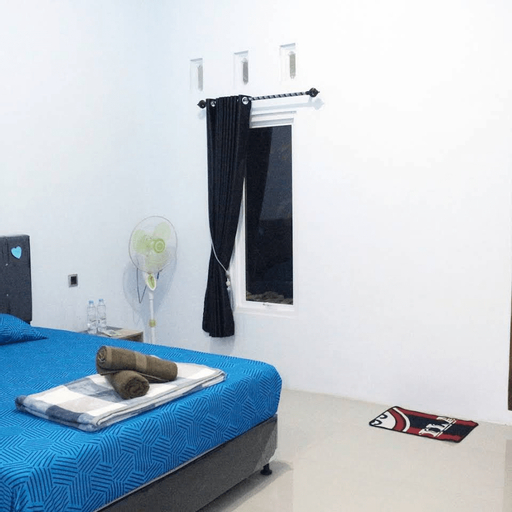 Rifqi Guesthouse by DOM Hospitality, Pacitan