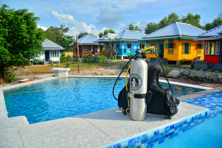 Rock and Wreck Dive Resort, Belitung